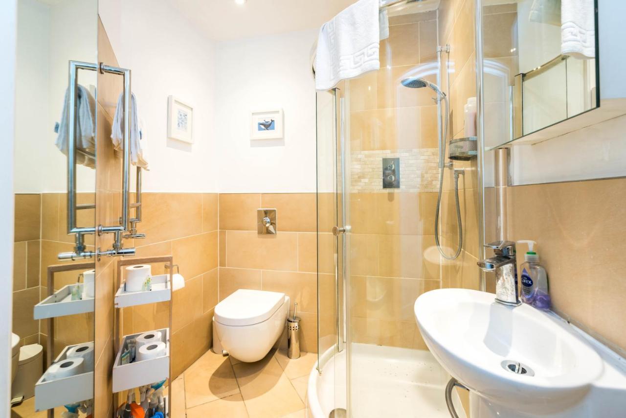לונדון Spacious 2 Bedroom / Gloucester Road / Kensington מראה חיצוני תמונה